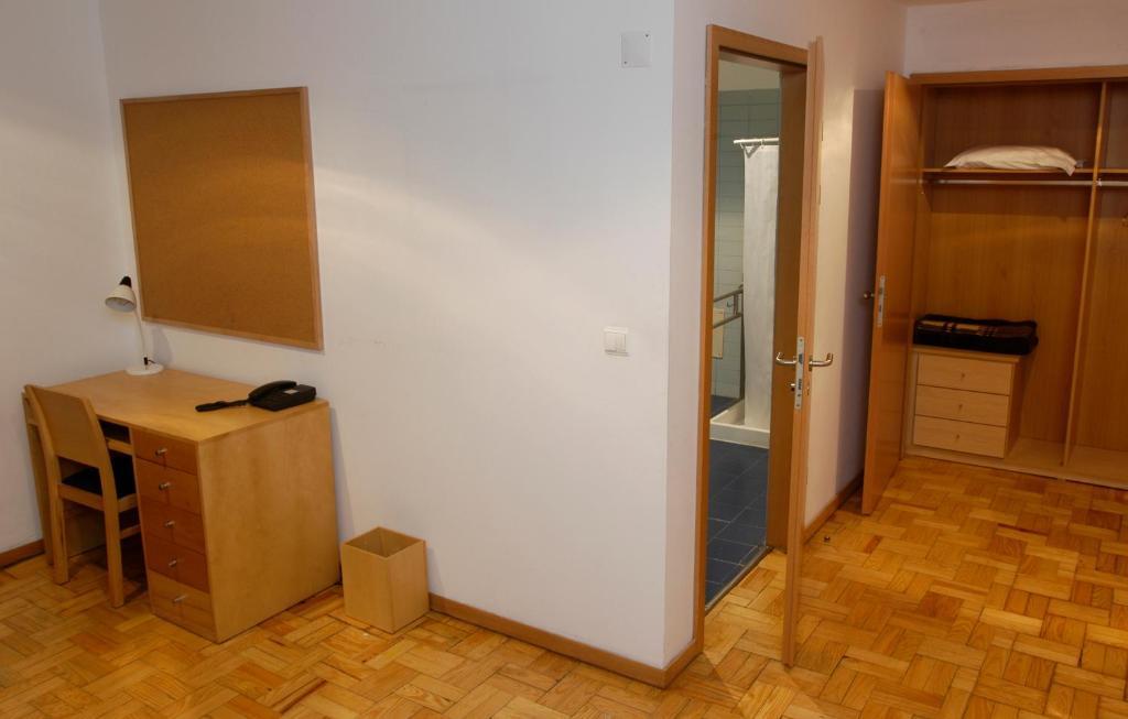 Spru Lisbon Summer Accommodation Pokoj fotografie